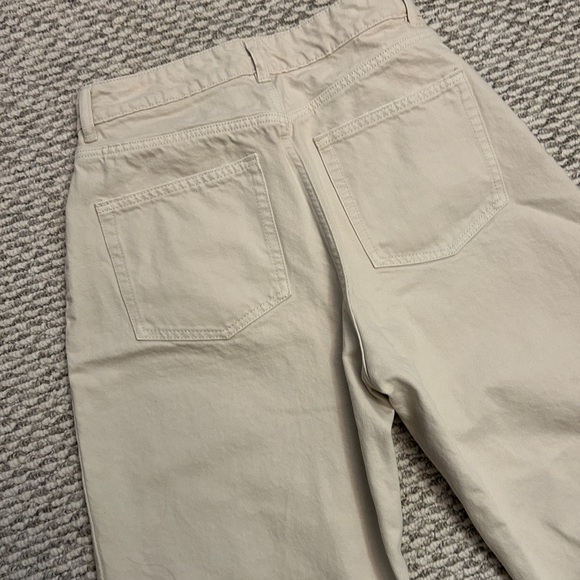 H&M WIDE LEG CREAM JEANS - Picture 9 of 9